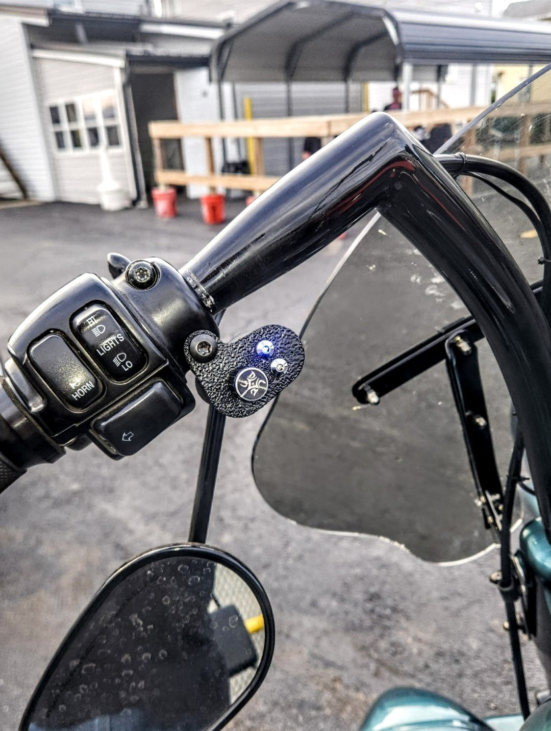 Harley Davidson Handlebar mount